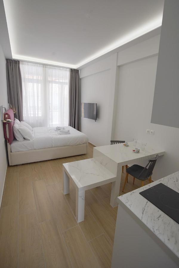 Tip - Top Suites Aten Exteriör bild